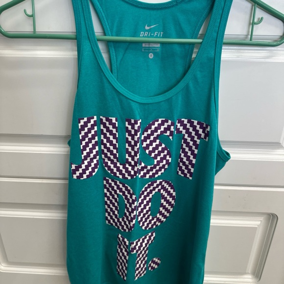 Nike Dri Fit Racerback Tank Top Small - Picture 1 of 5